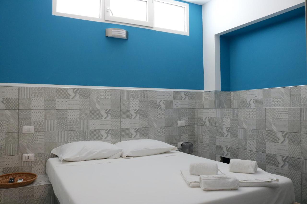 Gambara Guests House Hotel Милано Екстериор снимка